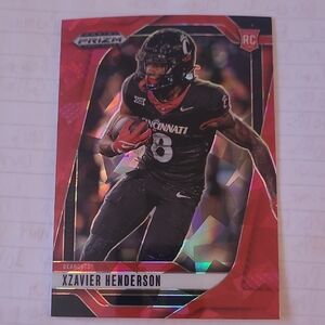 Panini Red & Black Xzavier Henderson Cincinnati Prizm RC Trading Card